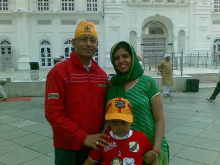 With Anu and Amay – Anandpur Sahib, Punjab 26-Mar-09